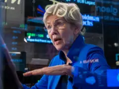 Warren pushes investigation into Trump family crypto deal