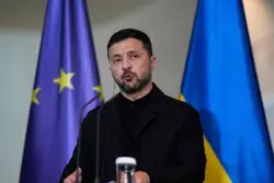 2 killed in Russian attacks on Ukraine as prospects for talks remain uncertain