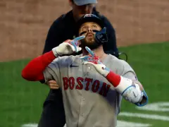 Trevor Story’s go-ahead homer helps Red Sox snap 5-game skid in 5-1 win over Braves
